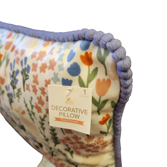 New! Gorgeous Spring Bunny Pillow! Shabby Square - Picture 2 of 2